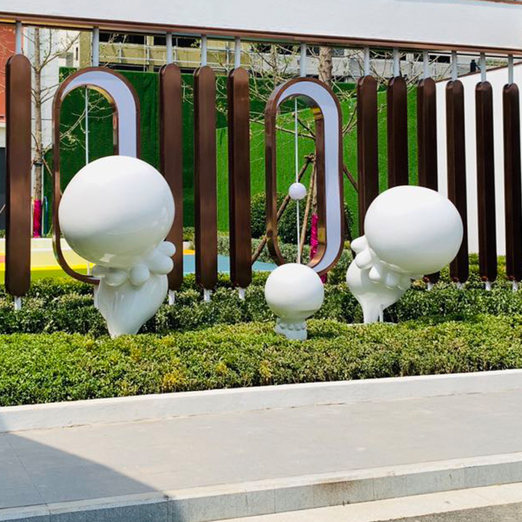 山东省滨州公园抽象雕塑摆件案例